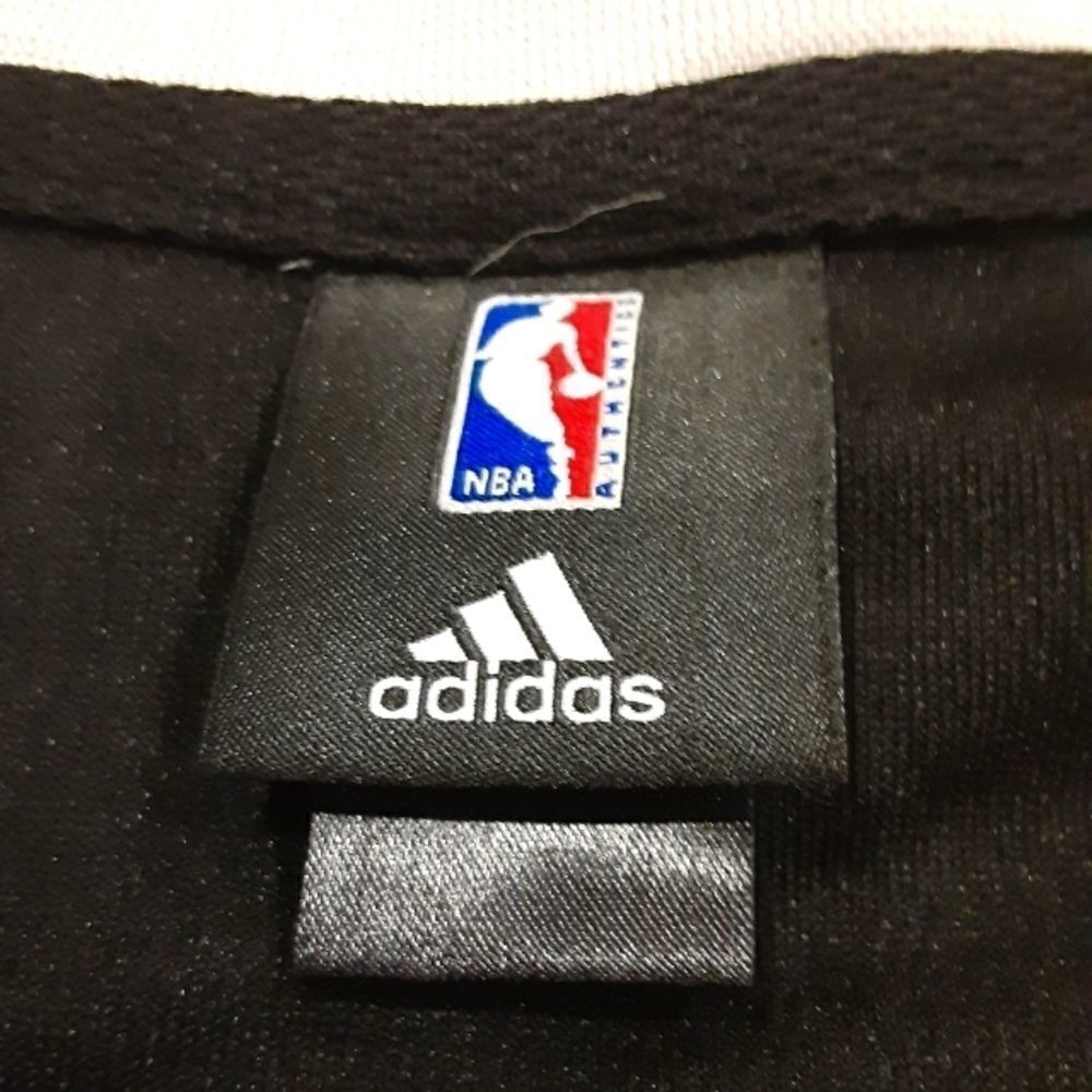 San Antonio Spurs Jersey - Picture 11 of 12